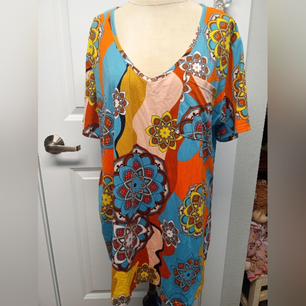 Belaroi 70's Vibe Blouse with Pocket